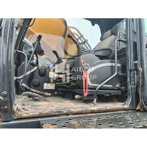 2025 هيونداي ROBEX 520 L-9VS-45153270