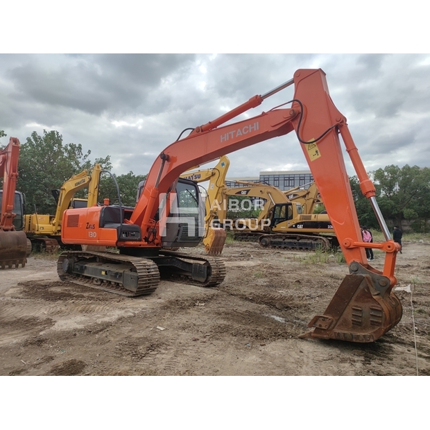 2022 Hitachi ZX130-45153311