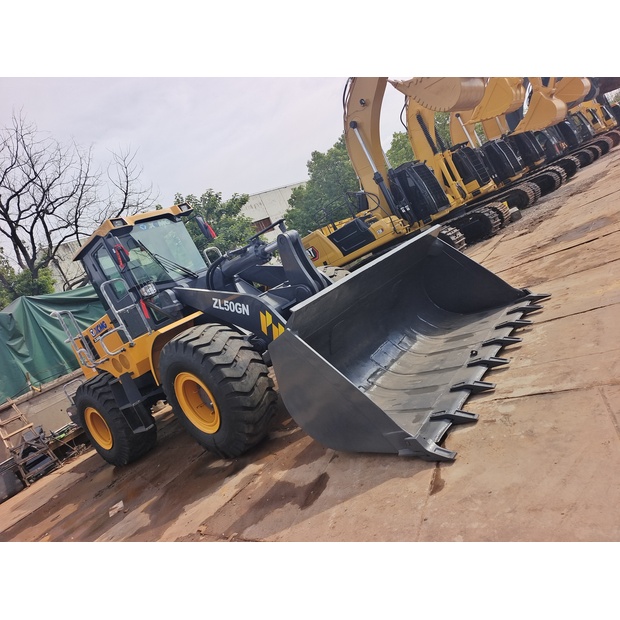 2024 اكس سي ام جي ZL50GN-45153366