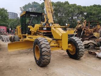 صورة ل كريدرات 2023 كاتربيلر 140H