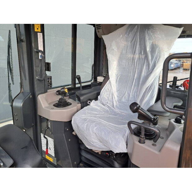 2024 Komatsu D51PXI-24E0-45156845