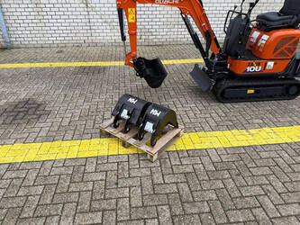 2025-hitachi-zx-10-u-6-45156917