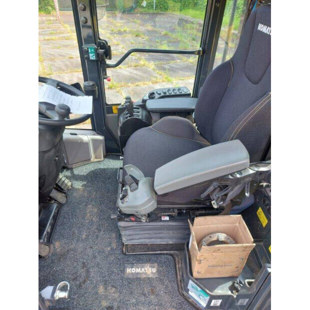 2023 Komatsu WA320-8E0-45157121