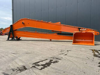 2025-hitachi-zx200-1410262-45157761