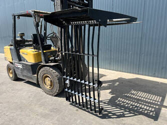 2016-caterpillar-320f-1410413-45158798