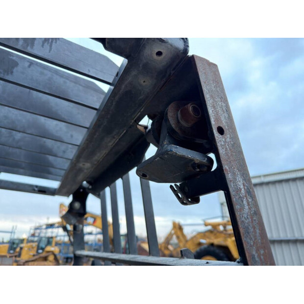 كاتربيلر 320F-45158819