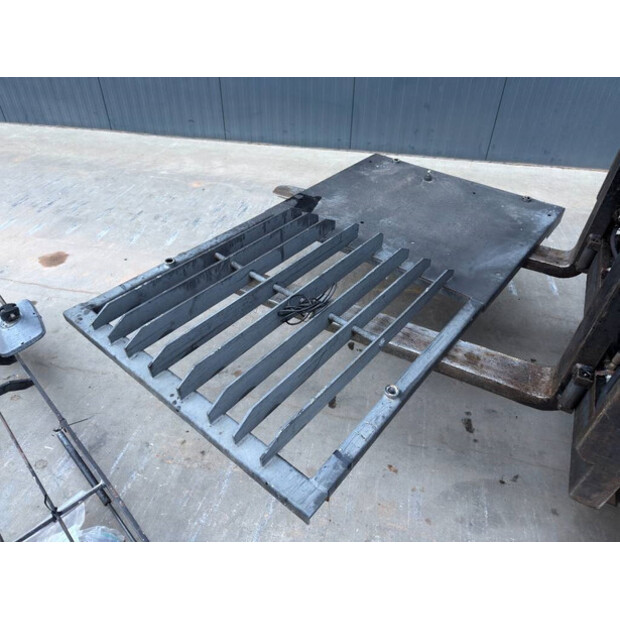 كاتربيلر 320F-45158820