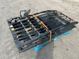 2013-caterpillar-320f-1410417-45158832