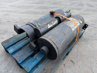 2025-caterpillar-345-1410511-45159325