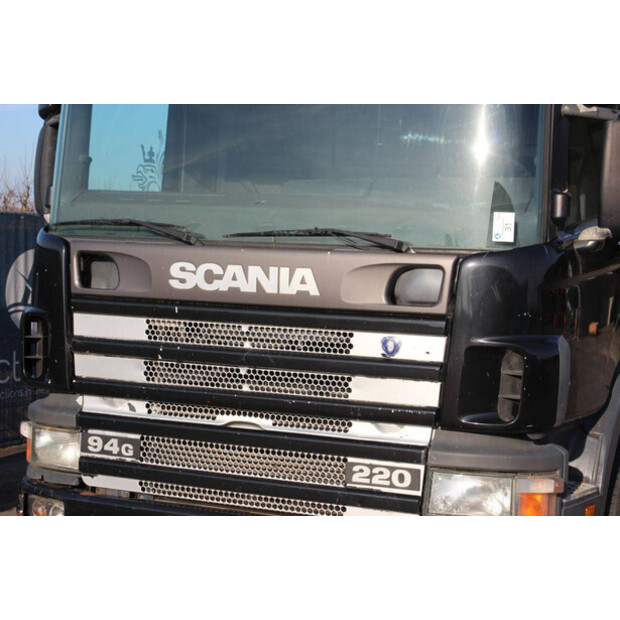 1998 Scania P94-45159532