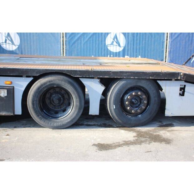 1998 Scania P94-45159535