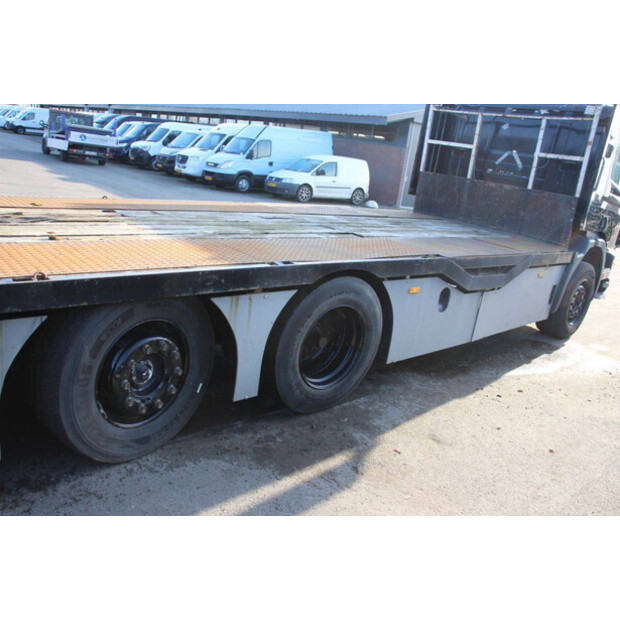 1998 Scania P94-45159546
