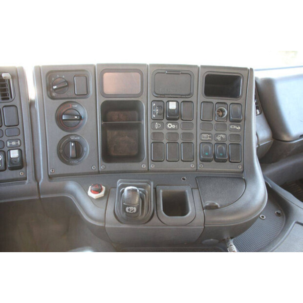 1998 Scania P94-45159560