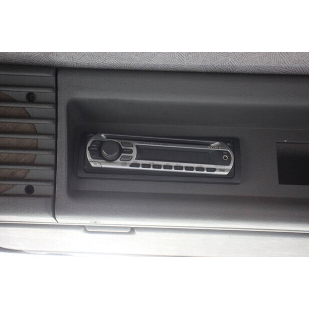 1998 Scania P94-45159562