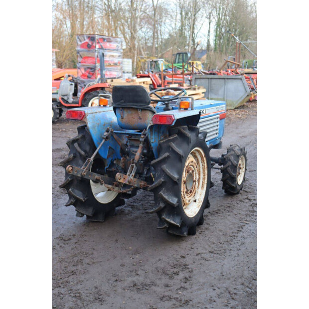 لسكي TU1700F-45159602