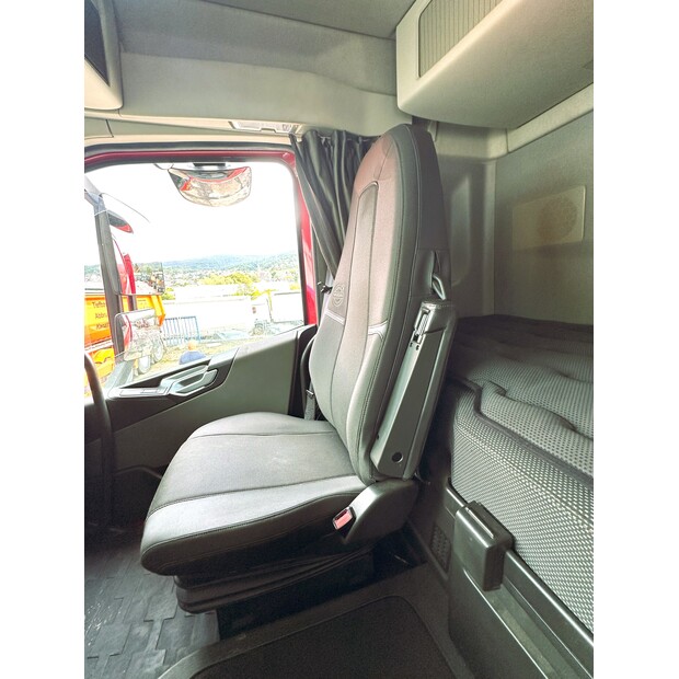 2018 فولفو FH550-45159939