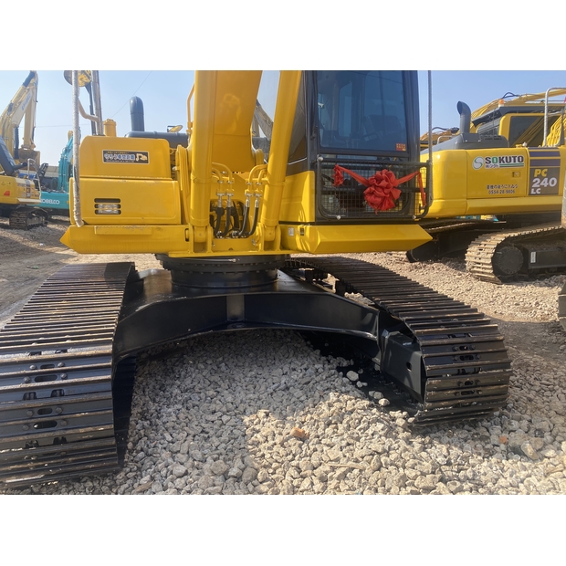 2024 Komatsu PC220-45160217