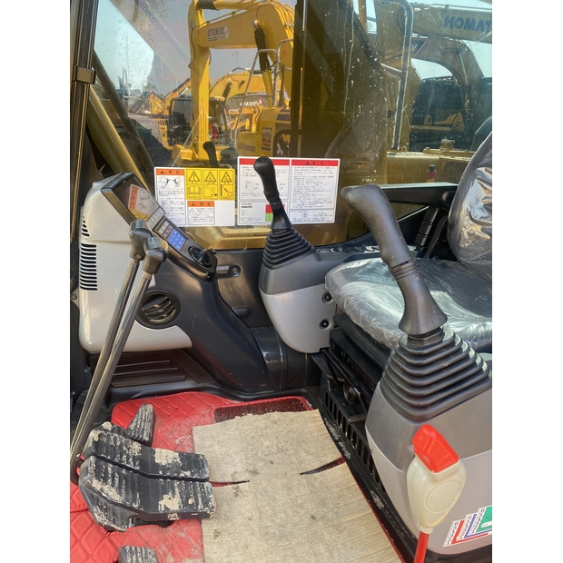 2024 Komatsu PC220-45160226