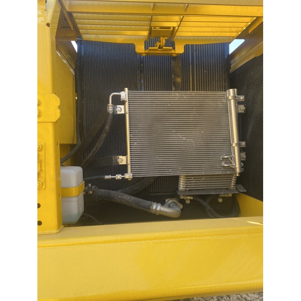 2024 Komatsu PC200-45160235