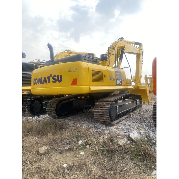 2024 كوماتسو PC300-45160249