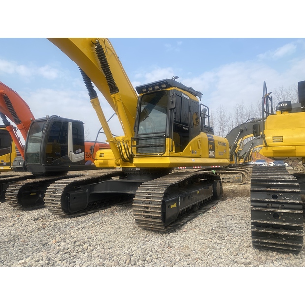 2024 كوماتسو PC300-45160252