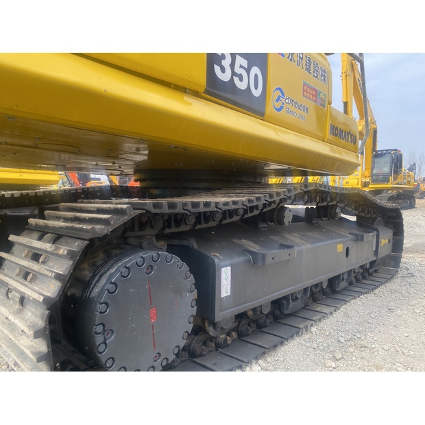 2024 Komatsu PC350-45160265