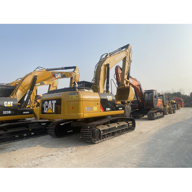 2023 Carter 324D2-45160298