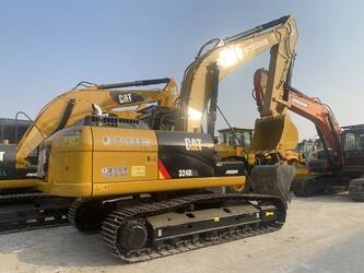 صورة ل حفارات مجنزرة 2023 كارتر 324D2