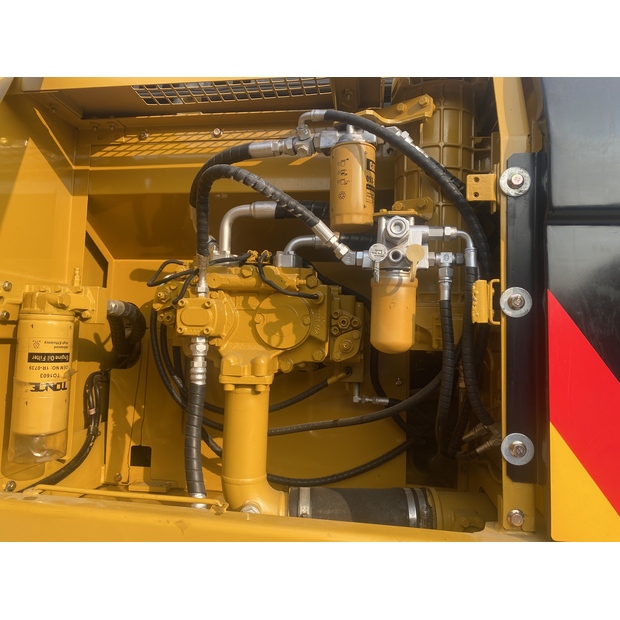 2023 Carter 324D2-45160301