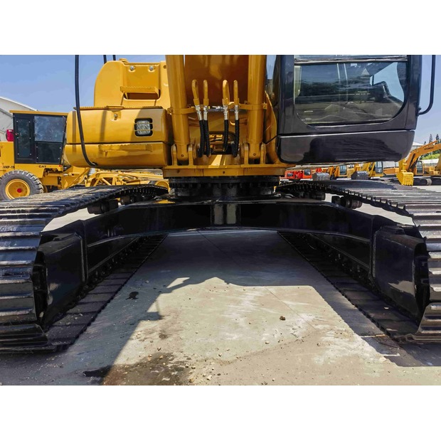 2022 كاتربيلر 320CL-45160391