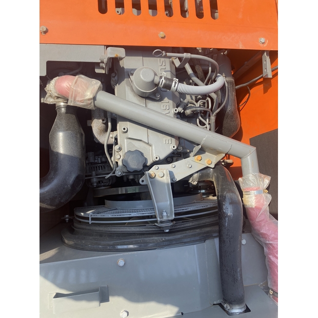 2024 هيتاشى ZX200-45160449