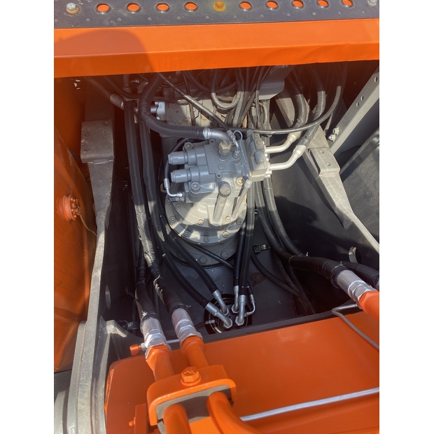 2024 هيتاشى ZX200-45160455