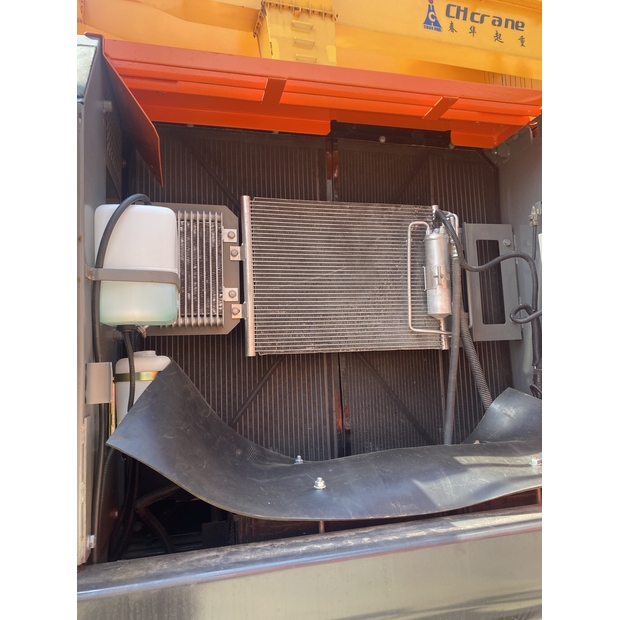 2024 هيتاشى ZX200-45160457