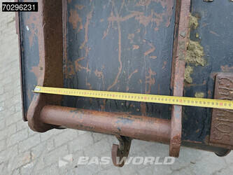 2014-komatsu-pc240lc-10-1371834-45160932