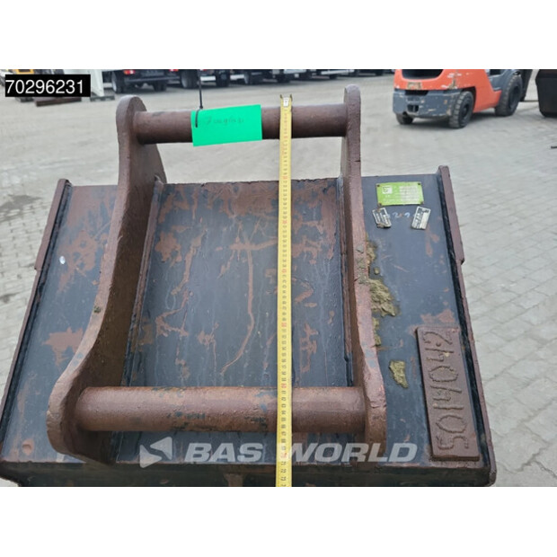 2014 كوماتسو PC240LC-10-45160933