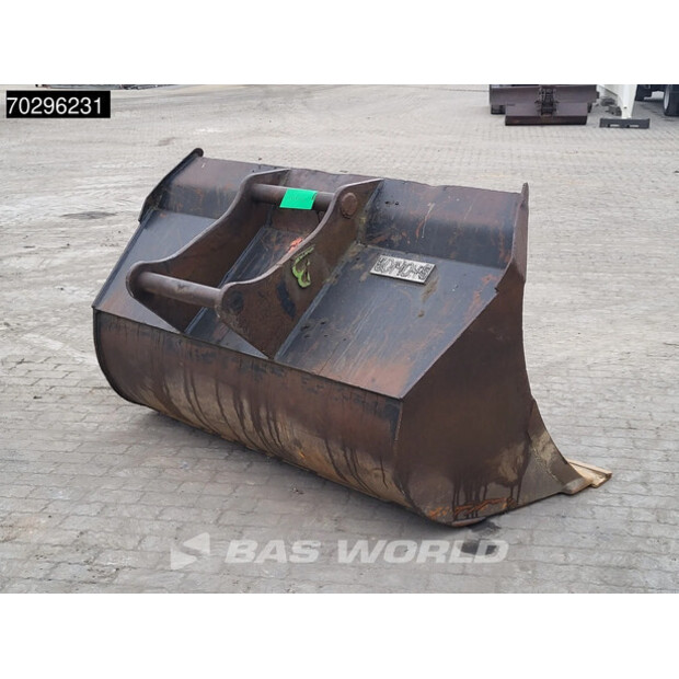 2014 كوماتسو PC240LC-10-45160939