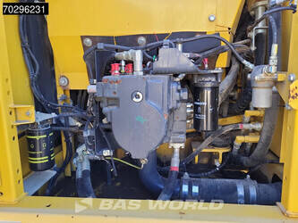 2014-komatsu-pc240lc-10-1371834-45160946
