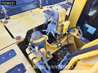 2014-komatsu-pc240lc-10-1371834-45160947