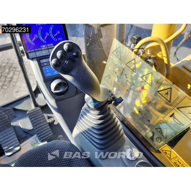 2014 كوماتسو PC240LC-10-45160960