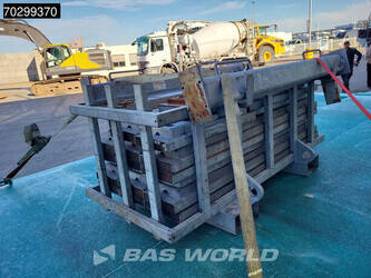 2022-de-angelis-others-45161006