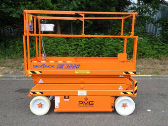 Image de ENGINS DE LEVAGE 2011 SkyJack SJ3220