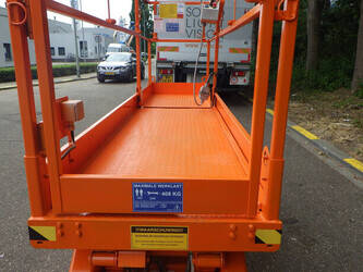 2011-skyjack-sj3220-1410675-45161677