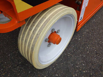 2011-skyjack-sj3220-1410675-45161680