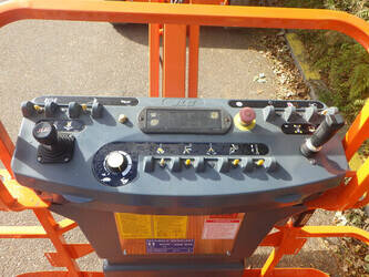 2011-jlg-e450aj-1410685-45161789