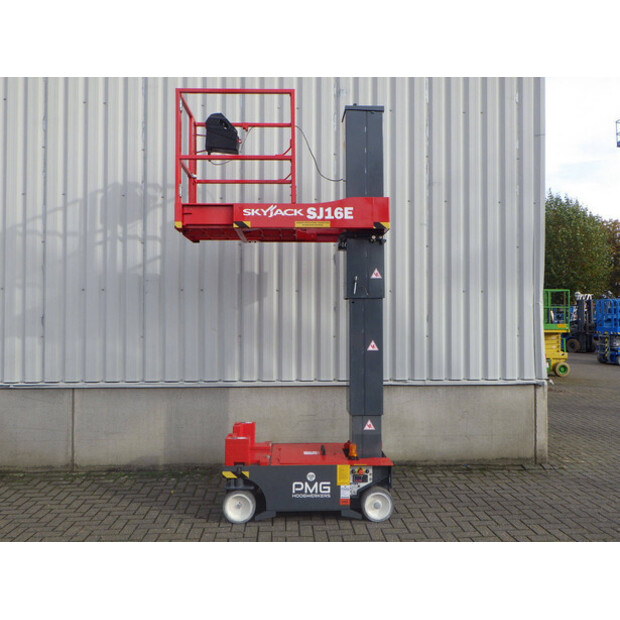 2022 سكايجاك SJ16E-45161903