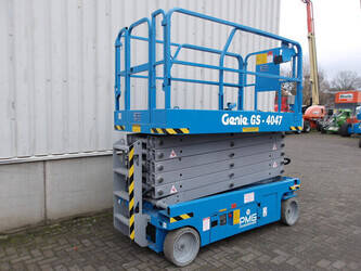 2012-genie-gs-4047-1410704-45161984