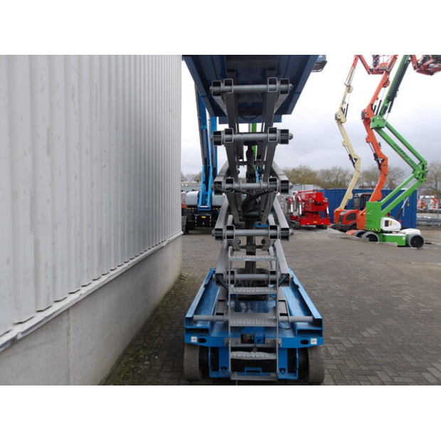 2012 Genie GS-4047-45161988