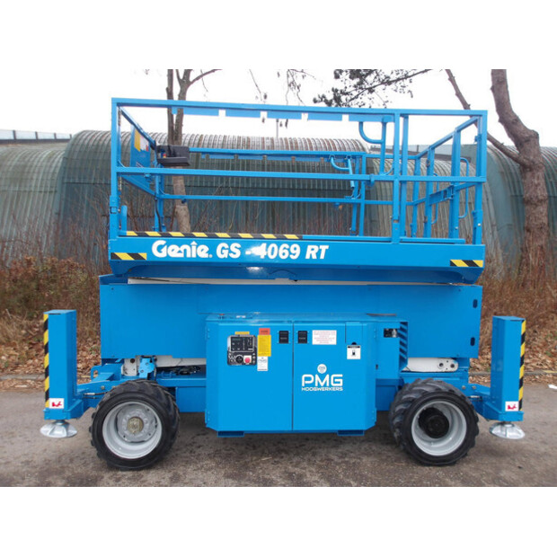 2017 Genie GS-4069RT-45162002