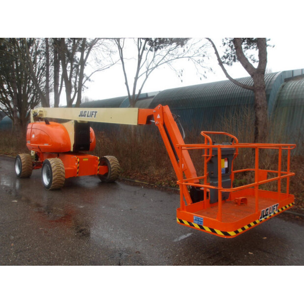 2011 JLG 800AJ-45162071