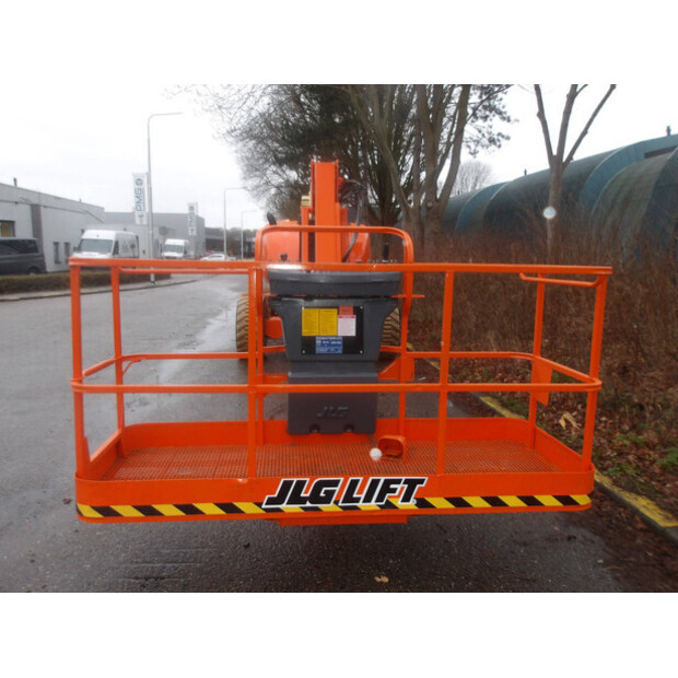 2011 JLG 800AJ-45162072